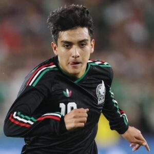 Gilberto Mora durante amistoso da seleção do México