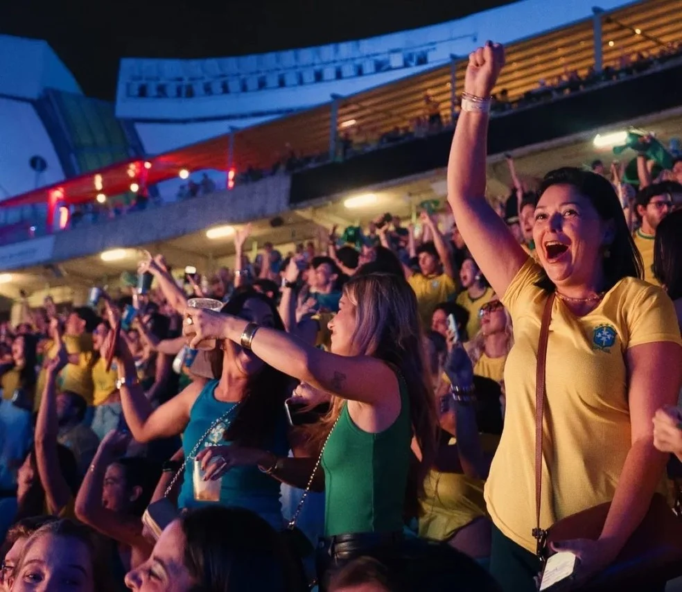 Torcida em Natal antes de Brasil x Haiti