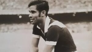 Brito campeão 1970 em ação nos tempos de Vasco