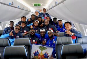 Haiti em Nova Jersey - delegação desembarca e treina