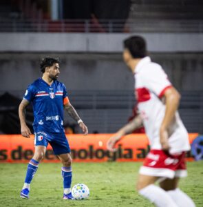 Fortaleza contra CRB — Brítez cortado por lombalgia