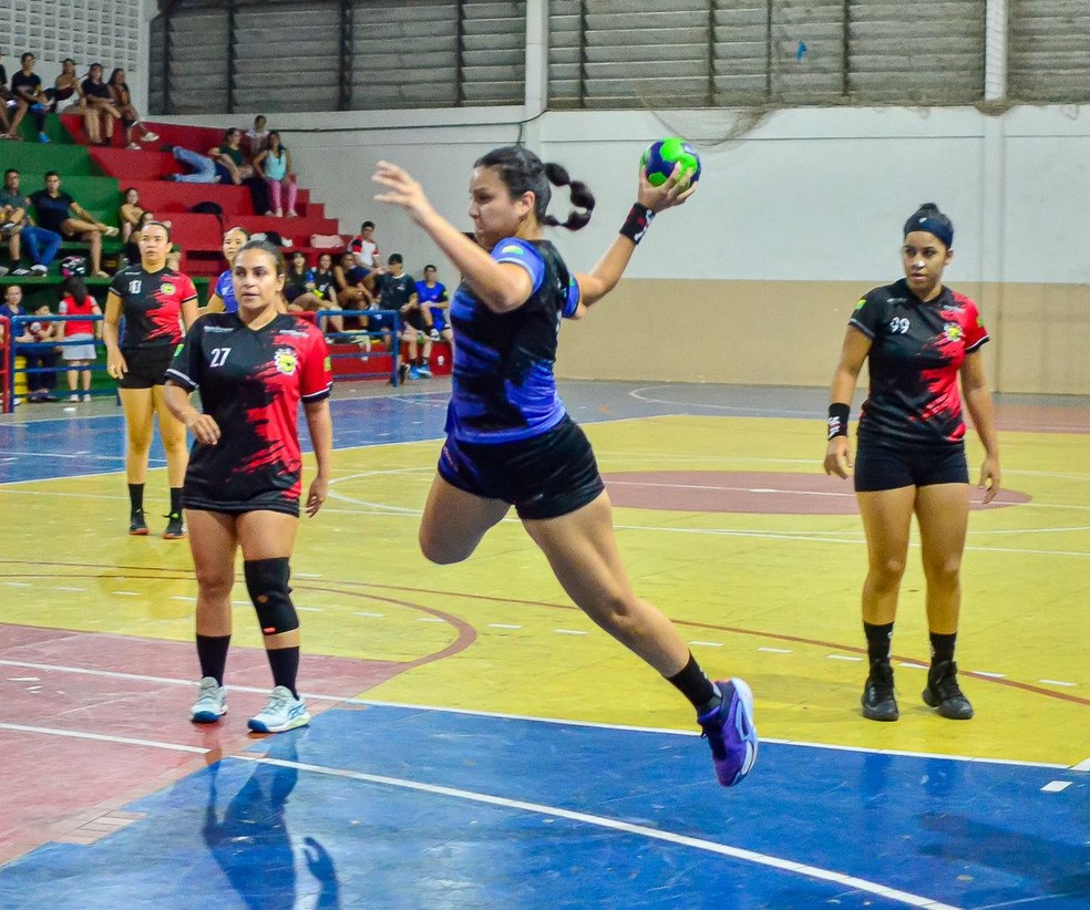 Aberto de Handebol Feminino: Galvez vence o Meta e avança à semifinal