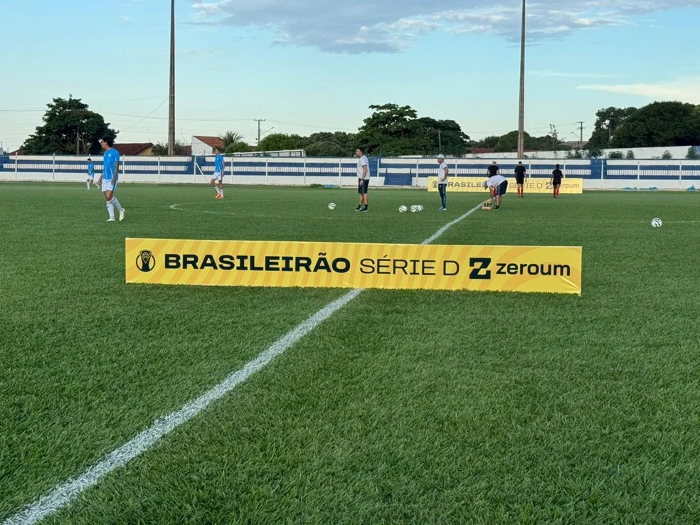 Ivinhema e Democrata GV em ação no Saraivão