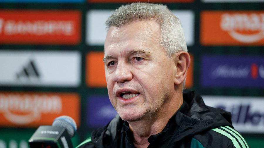 Javier Aguirre, técnico da seleção mexicana, em ação