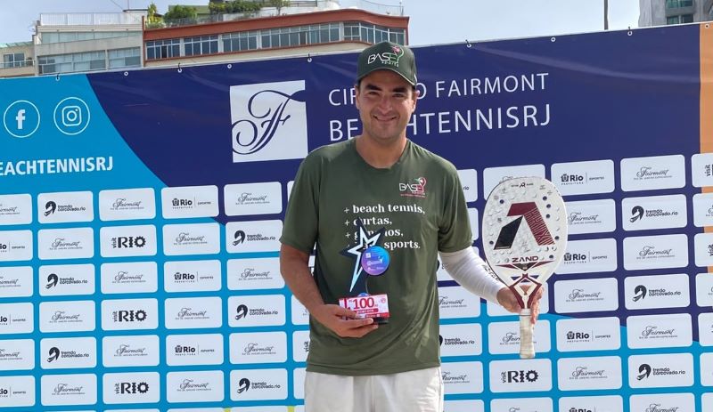 Couto e Isabelle, maratonistas de beach tennis no Rio