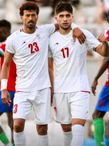 Jogadores da seleção iraniana de futebol durante amistoso contra Gâmbia