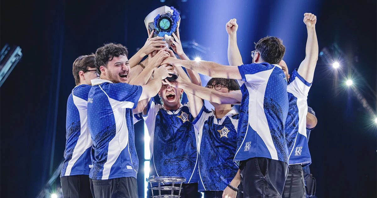 Jogadores da Leviatán celebram título - Leviatán Masters Londres
