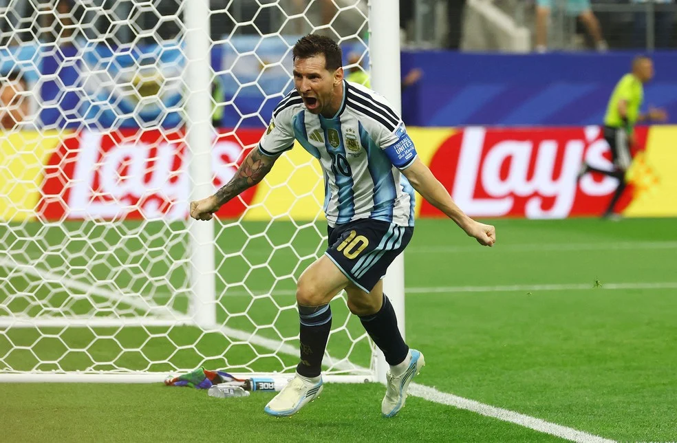 Messi 39 anos em homenagem da Argentina
