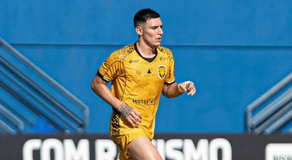 Pato Nuñez em ação pelo Amazonas