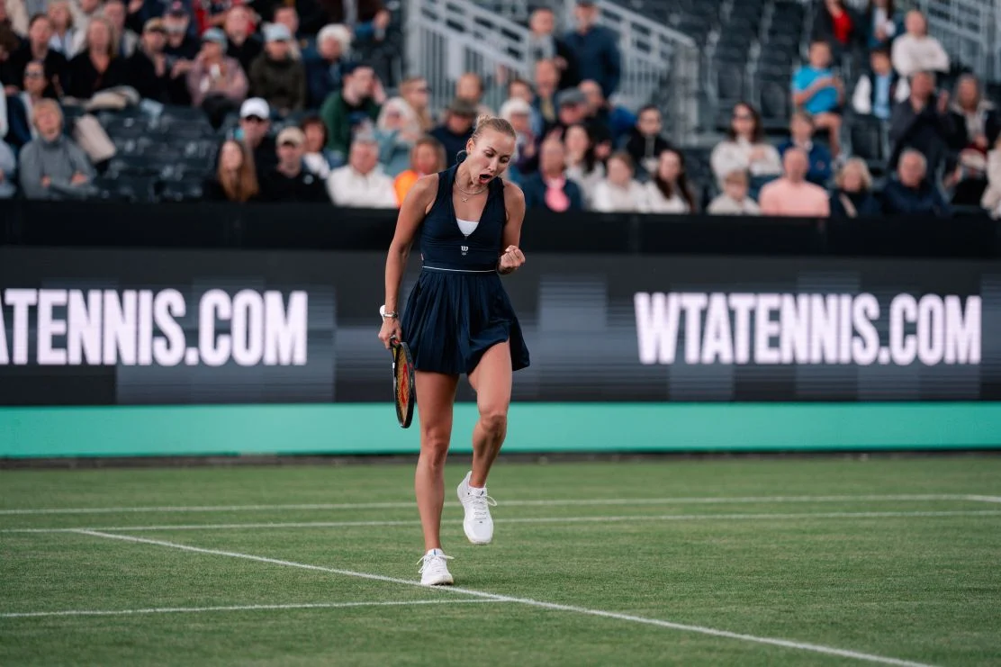 Potapova na Holanda em quadra