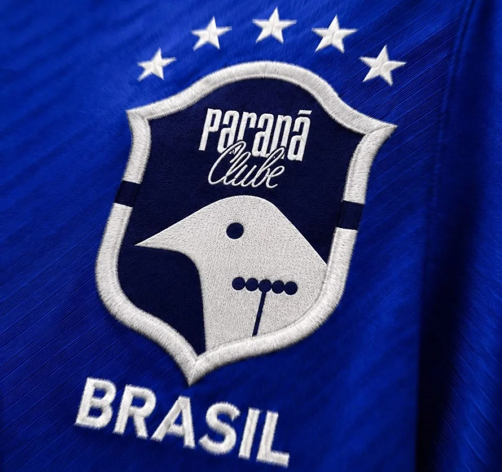 Camisas do Paraná Clube inspiradas na seleção de 1994