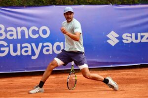 Pucinelli Quito vitória em partida no saibro