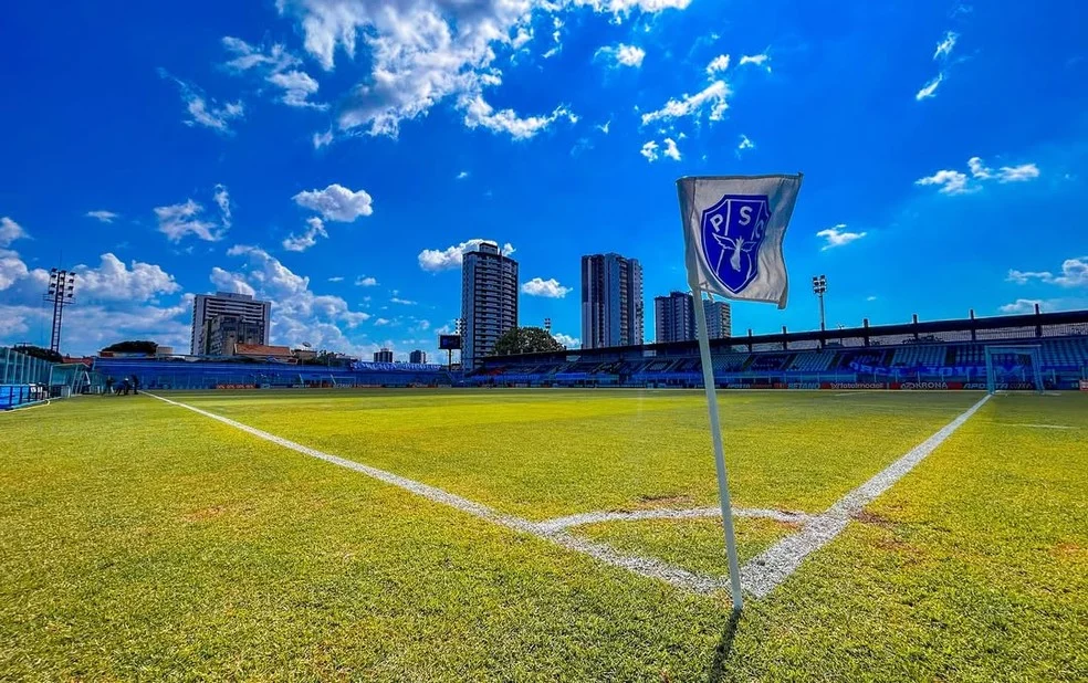 Paysandu x Inter de Limeira no Estádio da Curuzu