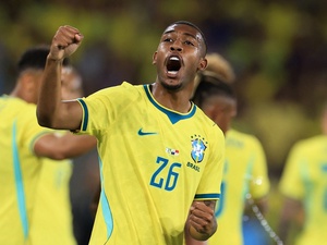 Rayan comemorando gol em amistoso entre Brasil e Panamá no Maracanã