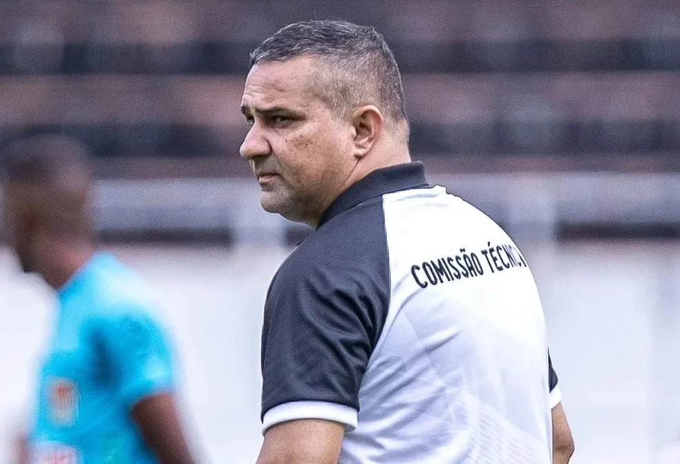 Raphael Pereira treina o Comercial na preparação para a Copa Paulista
