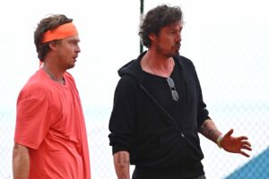 Rublev em treino — evolução de Rublev em discussão