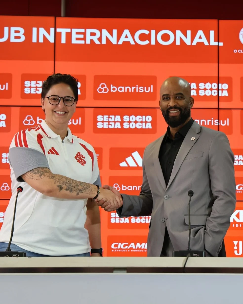 Renata Armiliato e Fabinho Soldado no Inter feminino