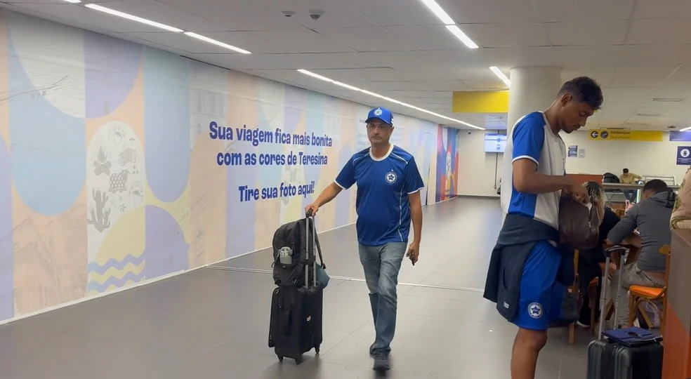 Parnahyba em Marabá - embarque da delegação no aeroporto