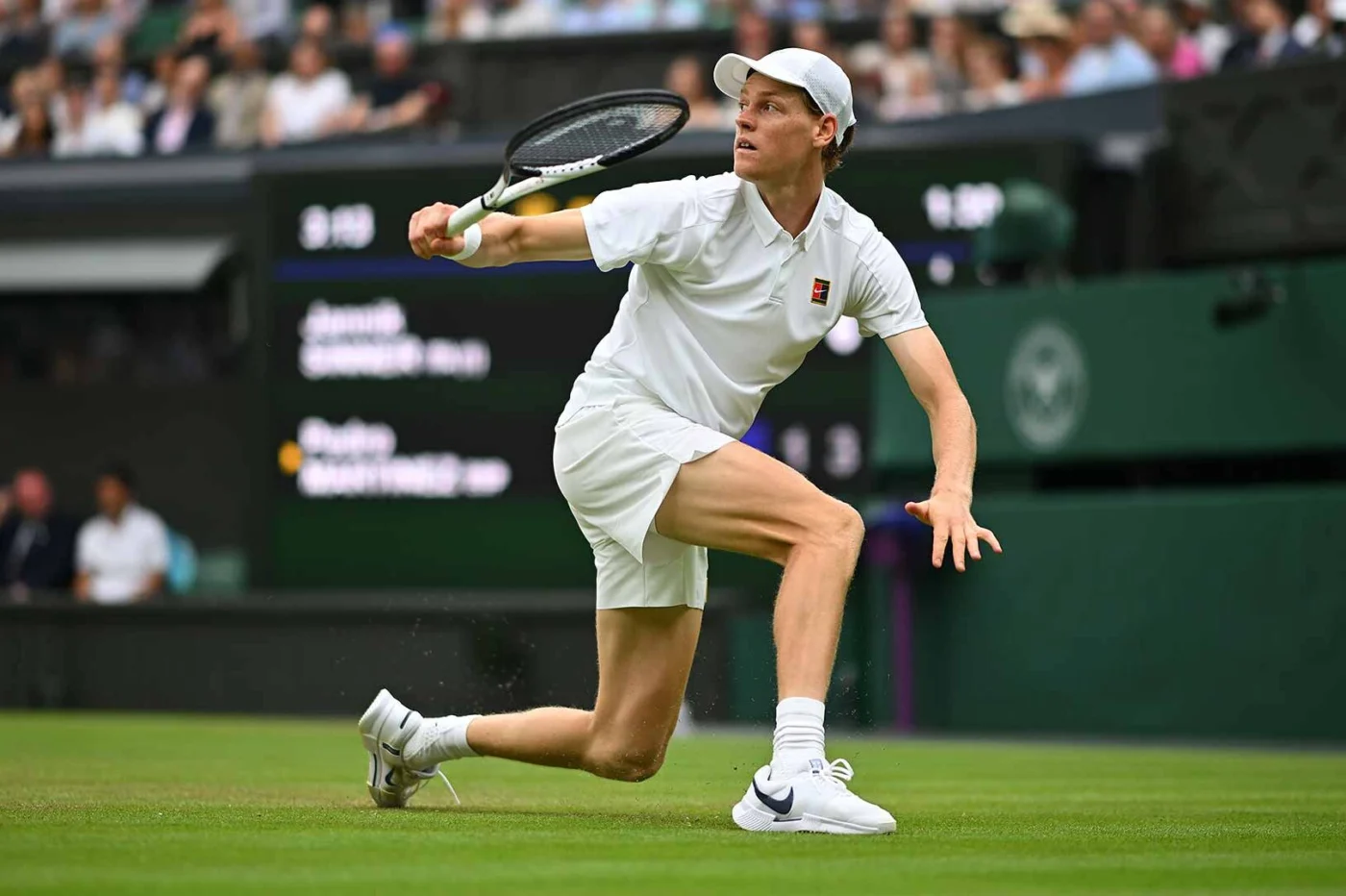 Sinner menos favorito em Wimbledon em quadra na grama