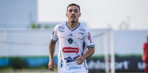 Watson apresentado no clube — Linense reforços