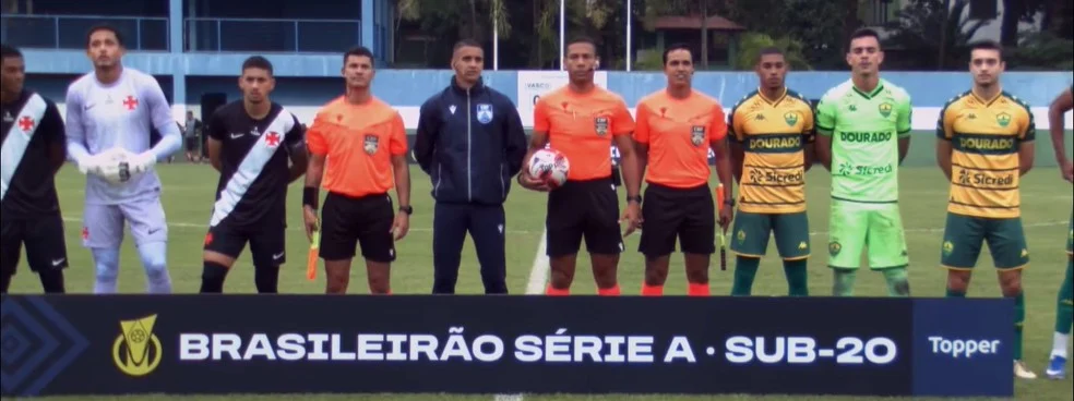 Vasco Sub-20 em lance durante Vasco x Cuiabá — Vasco Sub-20