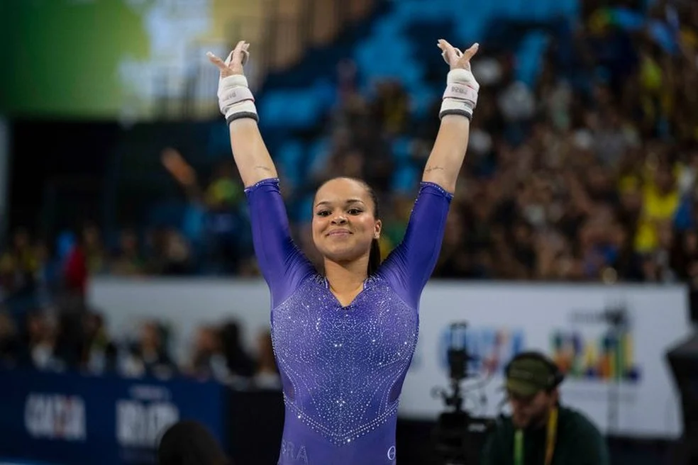 Thais Fidelis bronze no Pan de Ginástica Artística no Rio