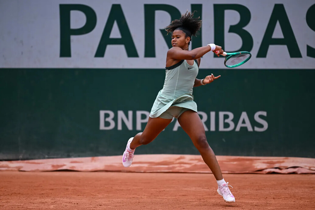 Victória assume 3ª posição em ranking — Victória em quadra