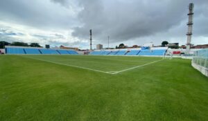 Americano e Tupan no Estádio Nhozinho Santos