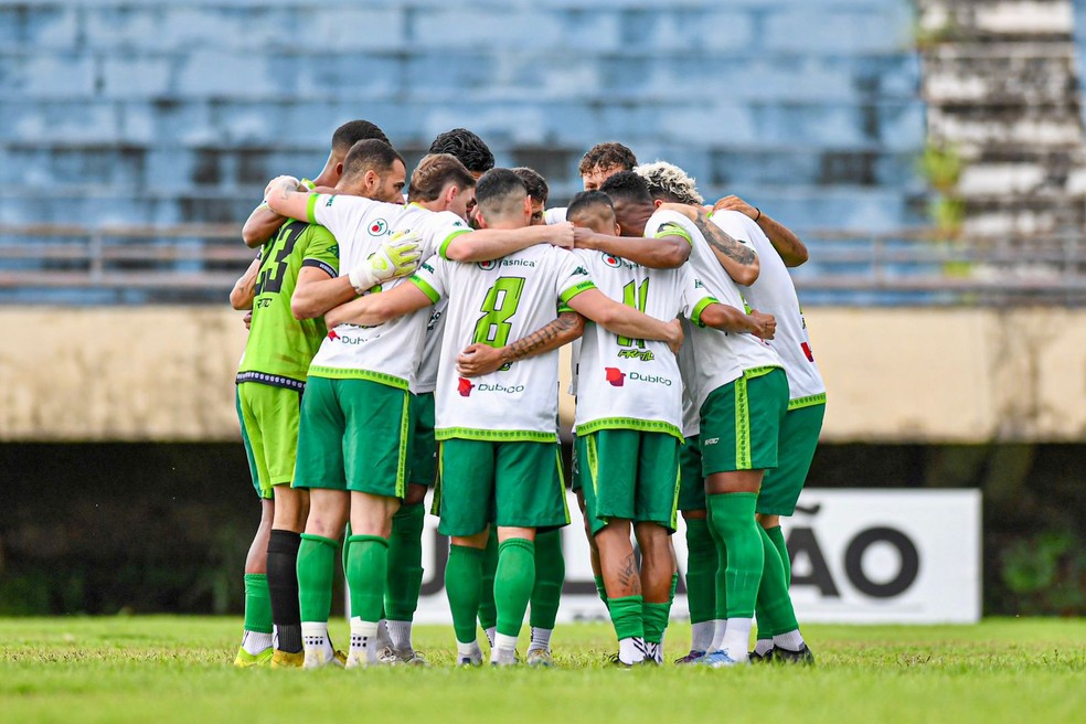 Tocantinópolis eliminado Série D — jogadores em comemoração no campo