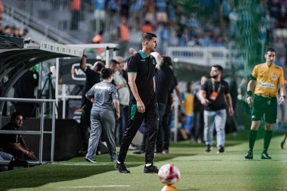 Maurício Barbieri no Juventude durante eliminação no Gauchão