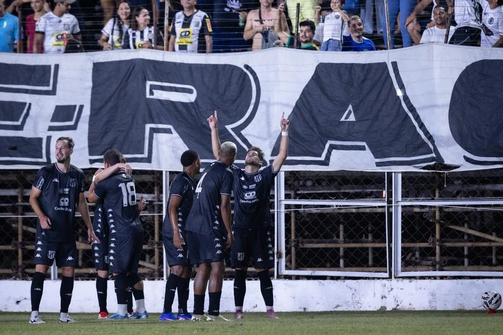 Imagem do Democrata GV em campo — Democrata GV