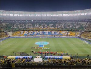 Torcida no Castelão durante partida em que a seleção feminina bateu recorde de público