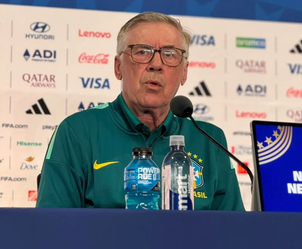 Ancelotti em coletiva antes da estreia do Brasil