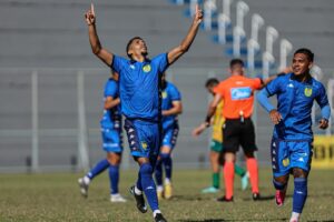 Nacional-AM e Capital-DF em confronto pela terceira fase da Série D