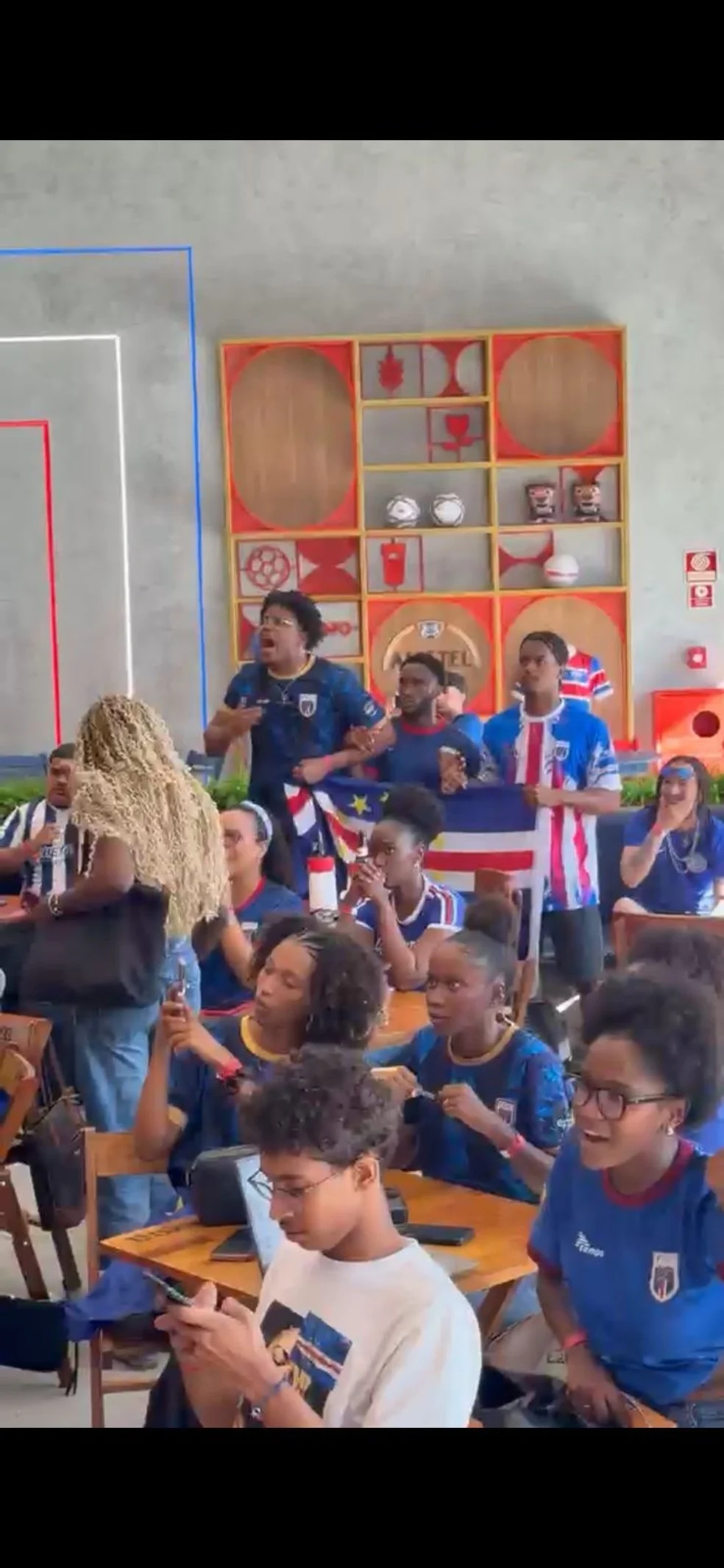 Torcedores celebram empate Cabo Verde no Ceará