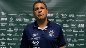 Elio Sizenando após Guarani perde para Confiança