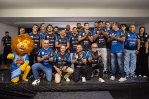 Apresentação do elenco do Vôlei Itaquá em Itaquaquecetuba