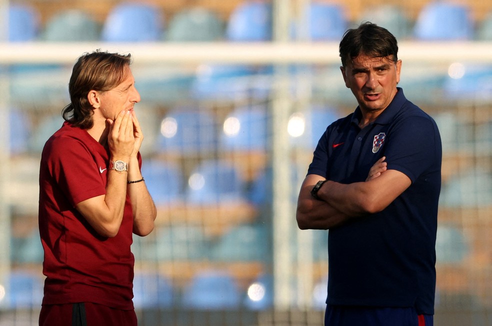 Técnico Zlatko Dalić com Luka Modric — Croácia x Inglaterra