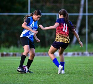 Jogadoras em partida do Acreano Feminino Sub-15