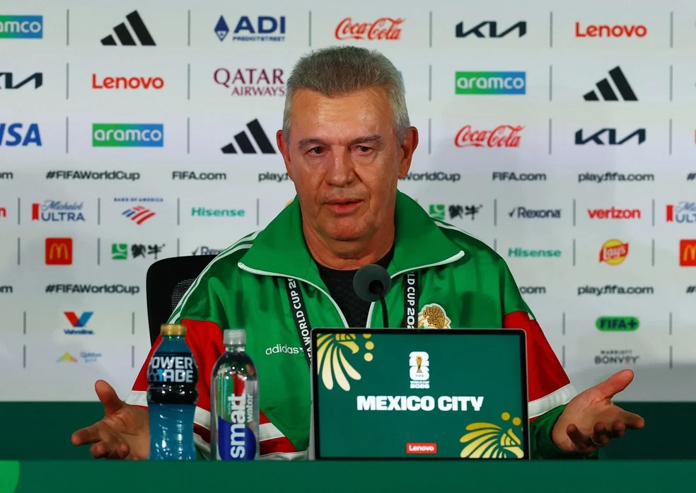 Javier Aguirre e a polêmica sobre troca de horário