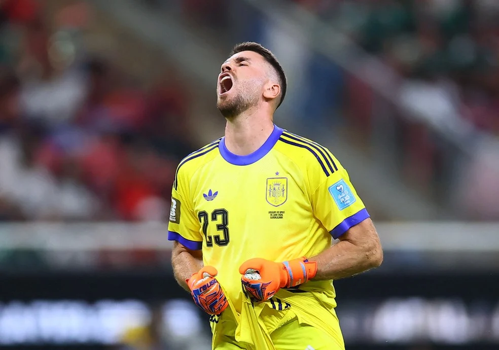 Unai Simón recorde: defesa do goleiro da Espanha durante a Copa do Mundo
