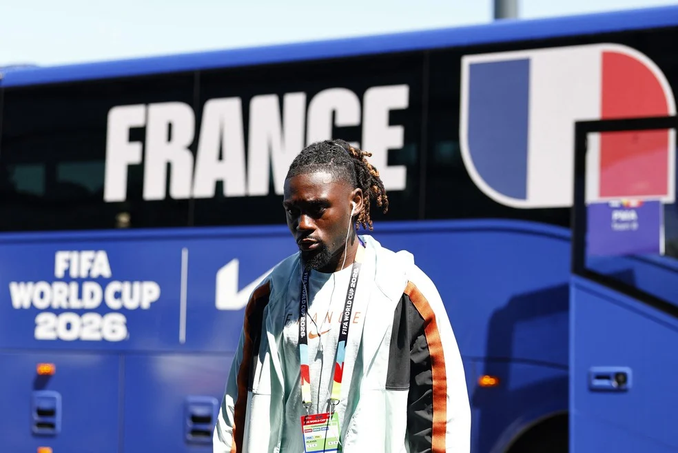 Manu Koné em ação pela França