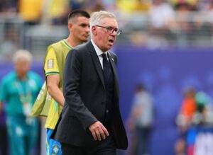 Felipe Melo culpa Ancelotti em análise sobre eliminação do Brasil