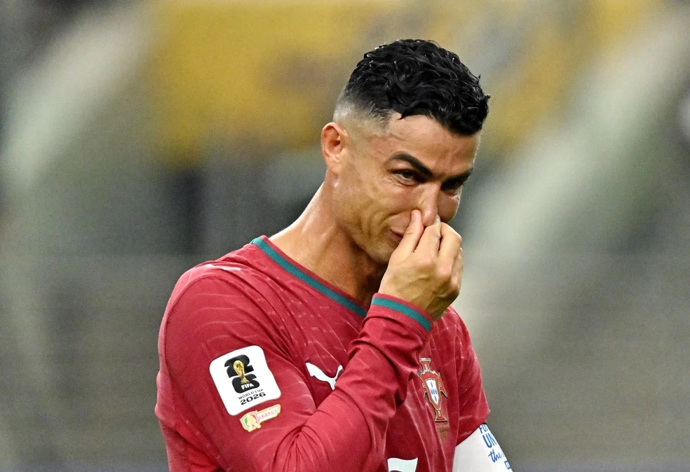 Cristiano Ronaldo emocionado após eliminação na Copa
