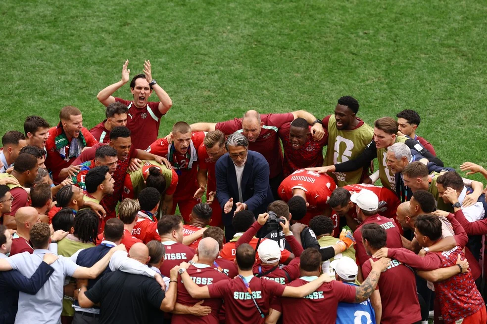 Murat Yakin e a seleção suíça antes de Suíça x Argentina