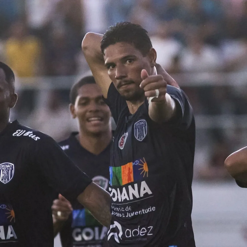 Túlio Eduardo com a camisa da Chapecoense