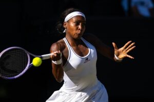 Gauff grama Wimbledon - Coco Gauff em quadra de grama