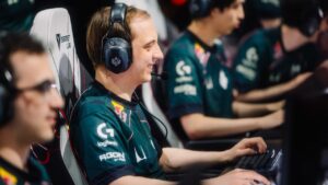 Jogadores da G2 em ação no MSI 2026 G2