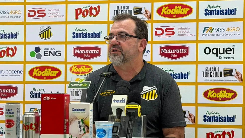 Enderson Moreira e liderança do Novorizontino