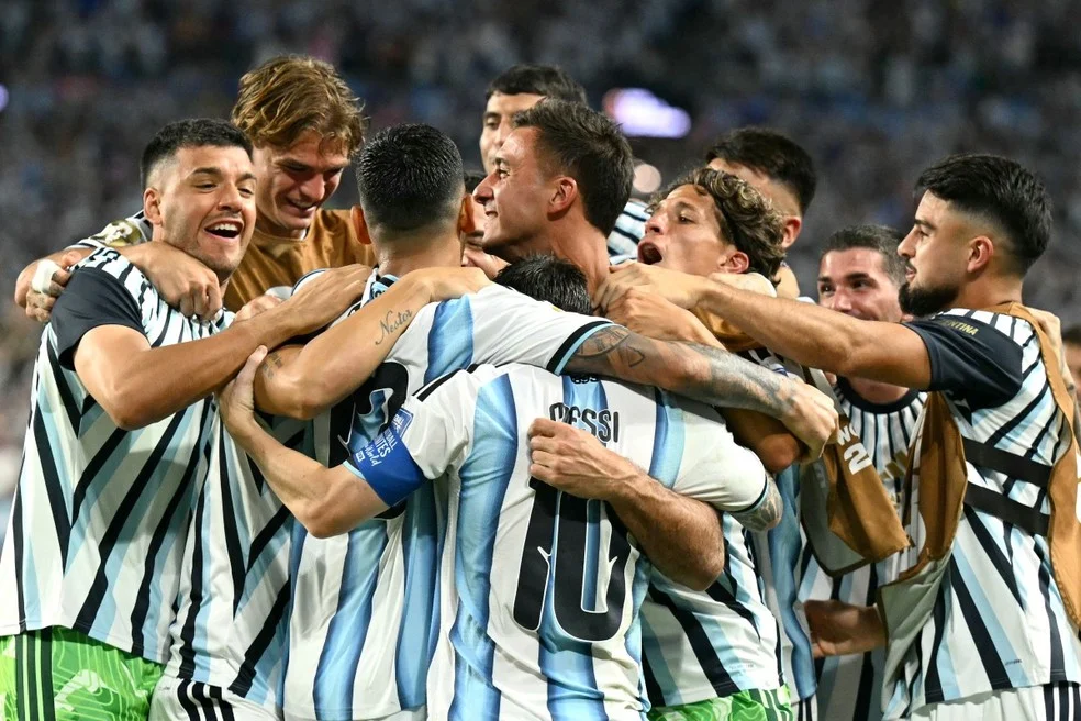 Jogadores da Argentina comemoram classificação - Argentina na Copa